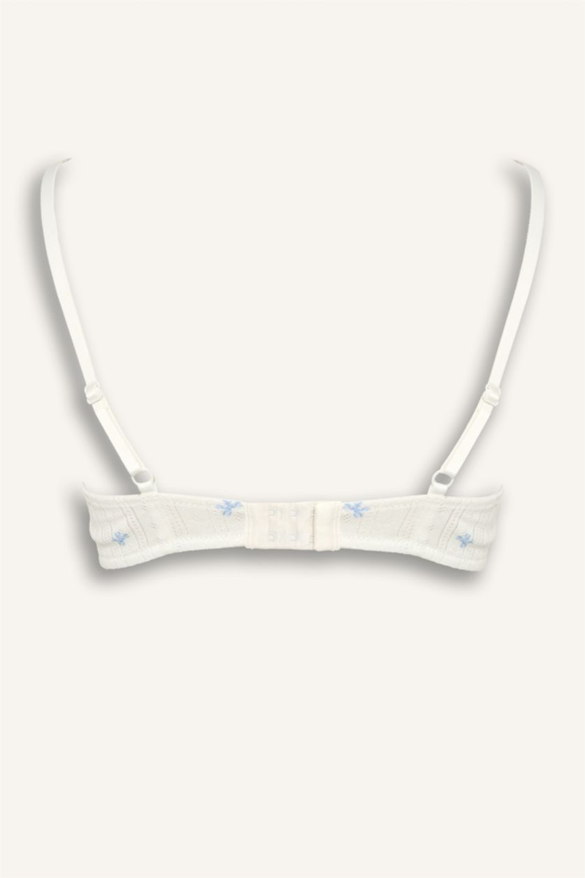 Kadın Kırık Beyaz Dantel Detaylı Kaplı Pedli Balensiz Tişört Bra