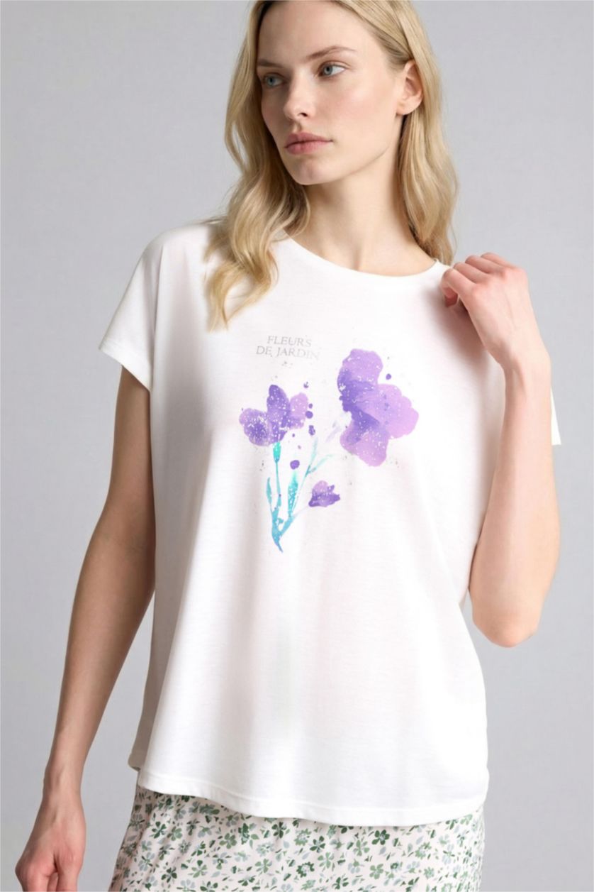 Kadın Ekru Kısa kollu Çiçek desenli Tişört