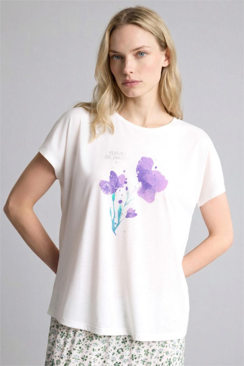 Kadın Ekru Kısa kollu Çiçek desenli Tişört