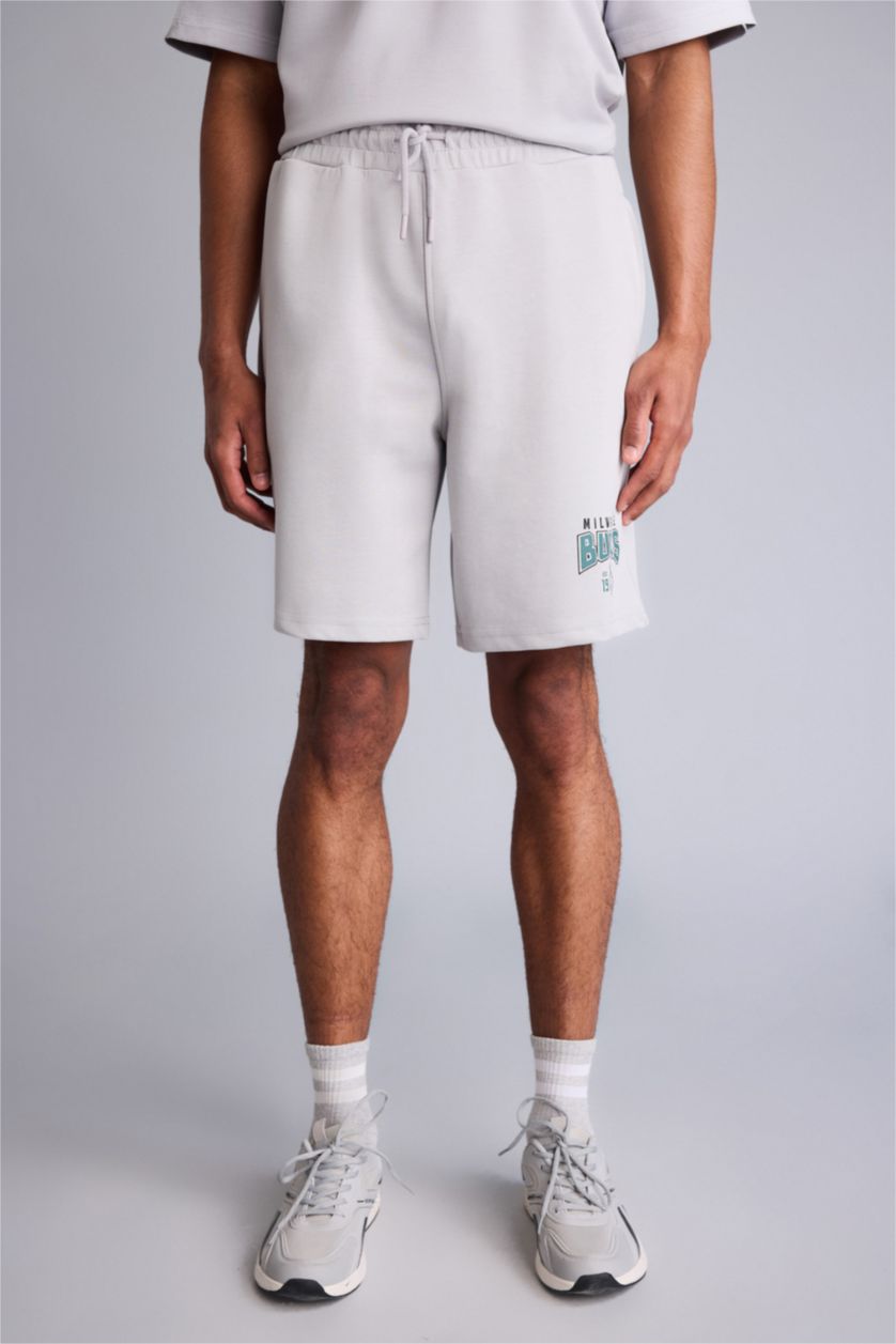 HOMME Gris Clair Standard Fit NBA Milwaukee Bucks Shorts