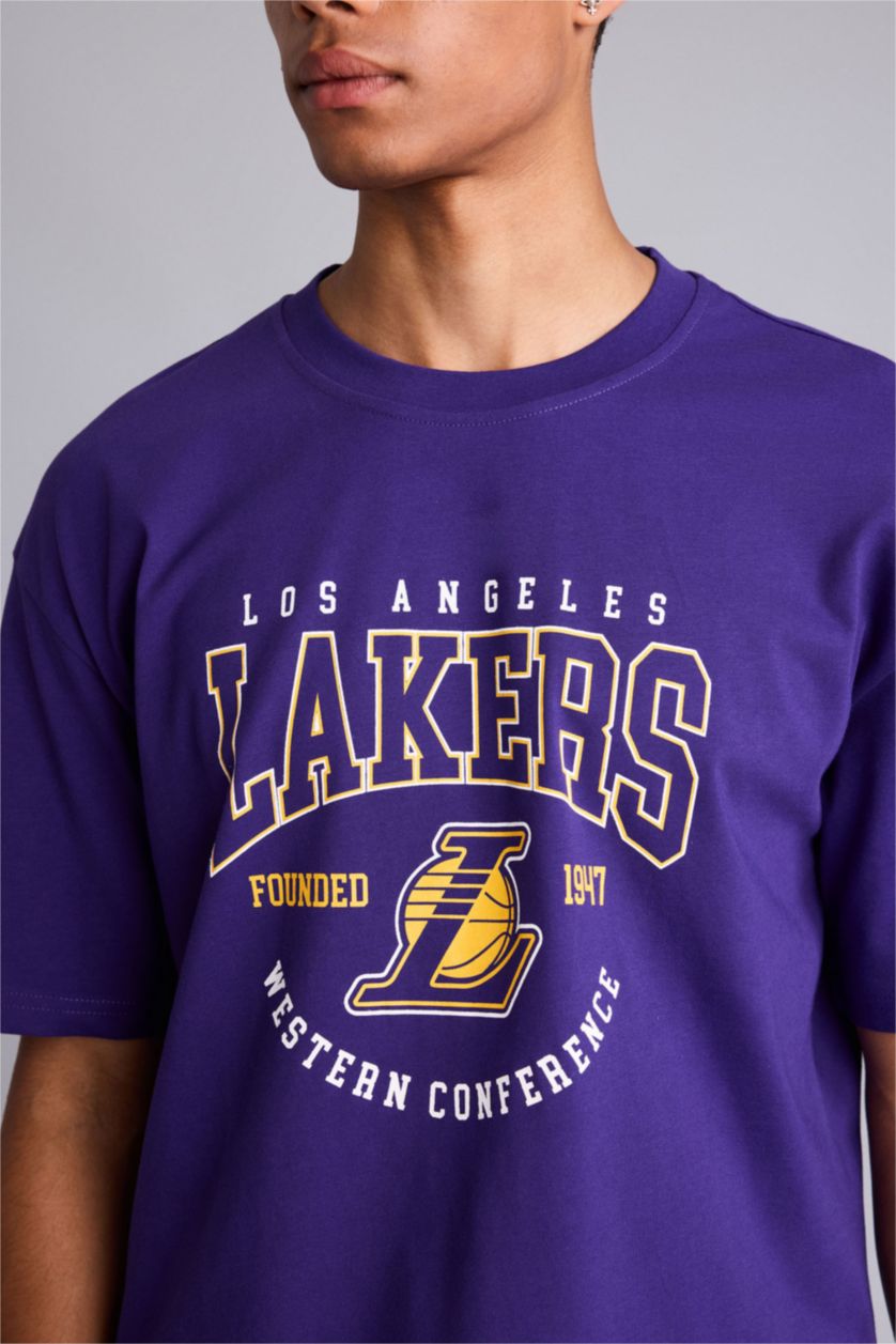 MAN Dark Purple NBA Los Angeles Lakers Overshirt Fit T-Shirt