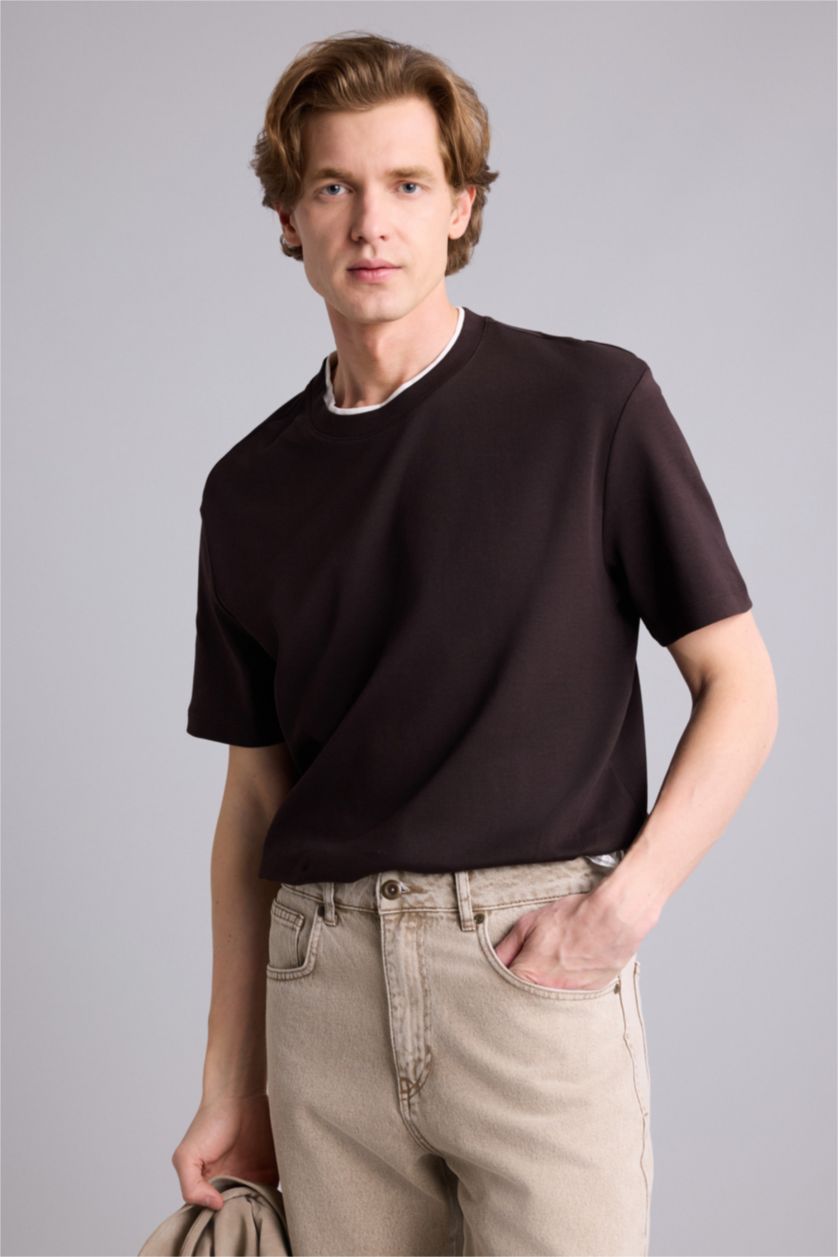 Erkek Kahve Kısa Kollu Tişört