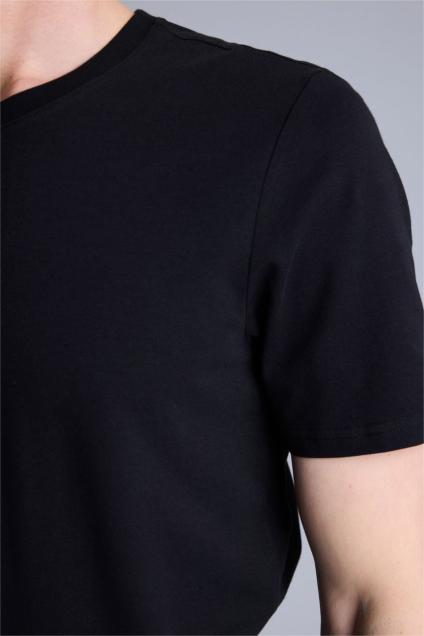 Erkek Siyah Slım Fıt Kısa Kollu Tişört