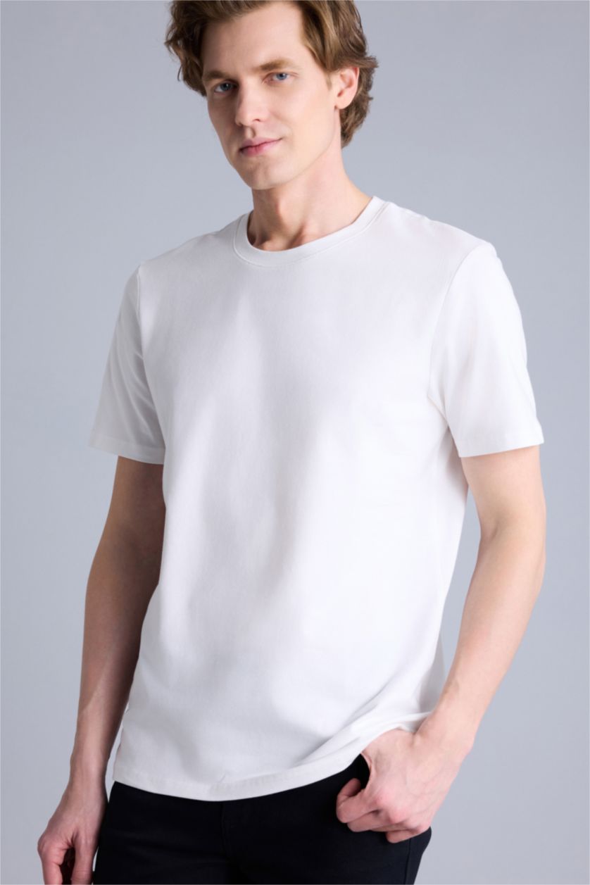 Erkek Kırık Beyaz Slım Fıt Kısa Kollu Tişört