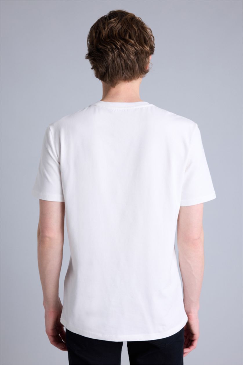 Erkek Kırık Beyaz Slım Fıt Kısa Kollu Tişört