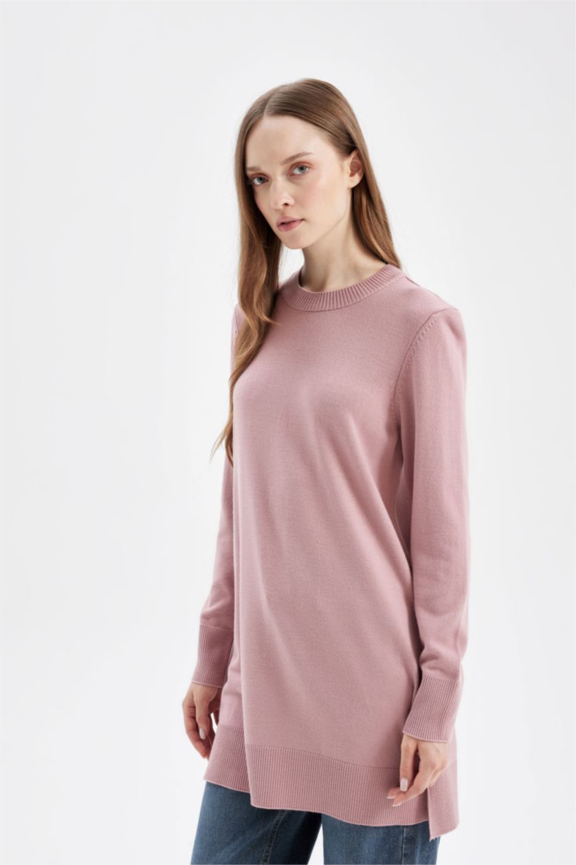 Kadın Gülkurusu Regular Fit Bisiklet Yaka Yırtmaçlı Basic Düz Triko Kazak Tunik