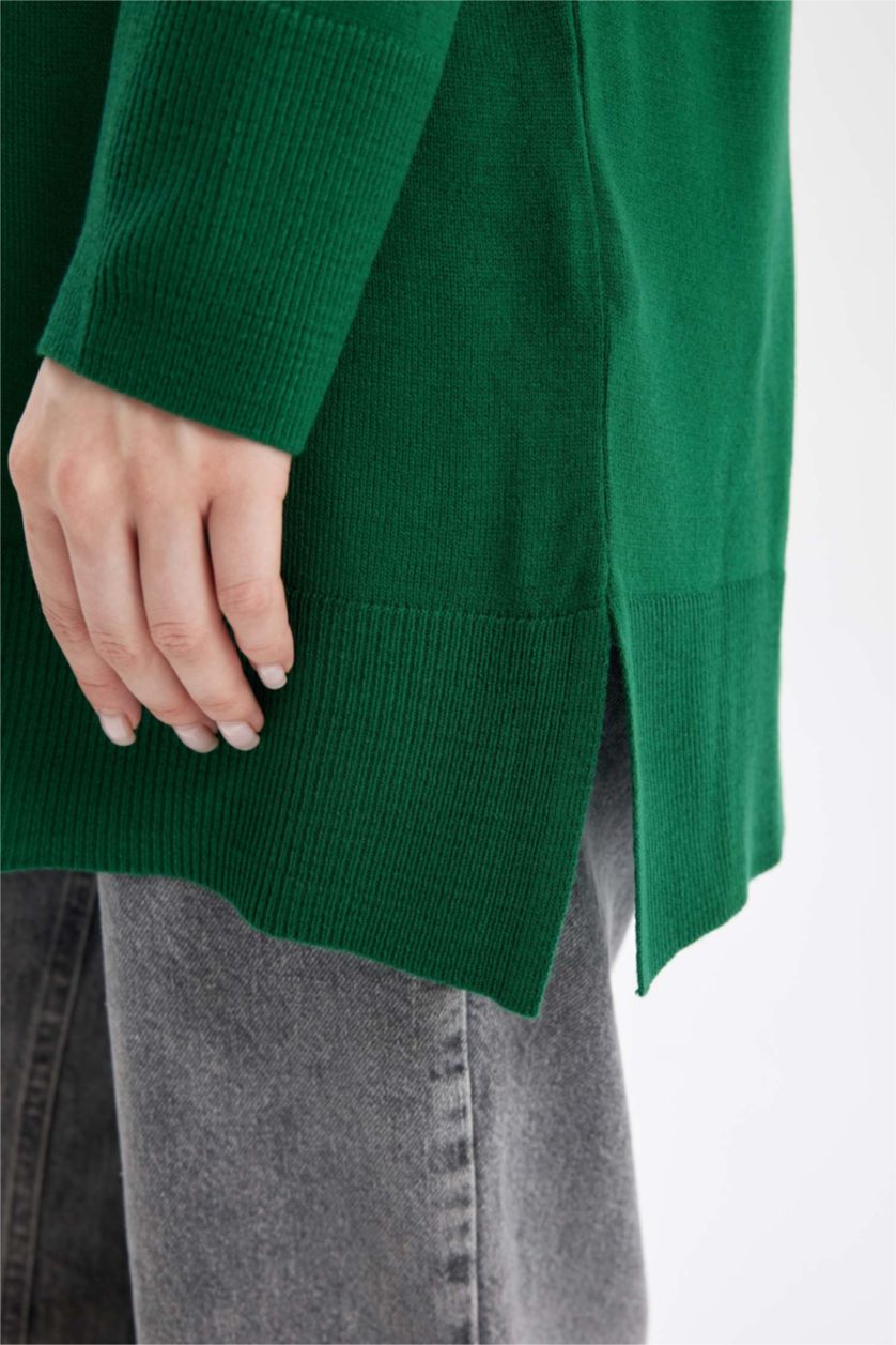 WOMAN Green Regular Fit Crew Neck Tunic