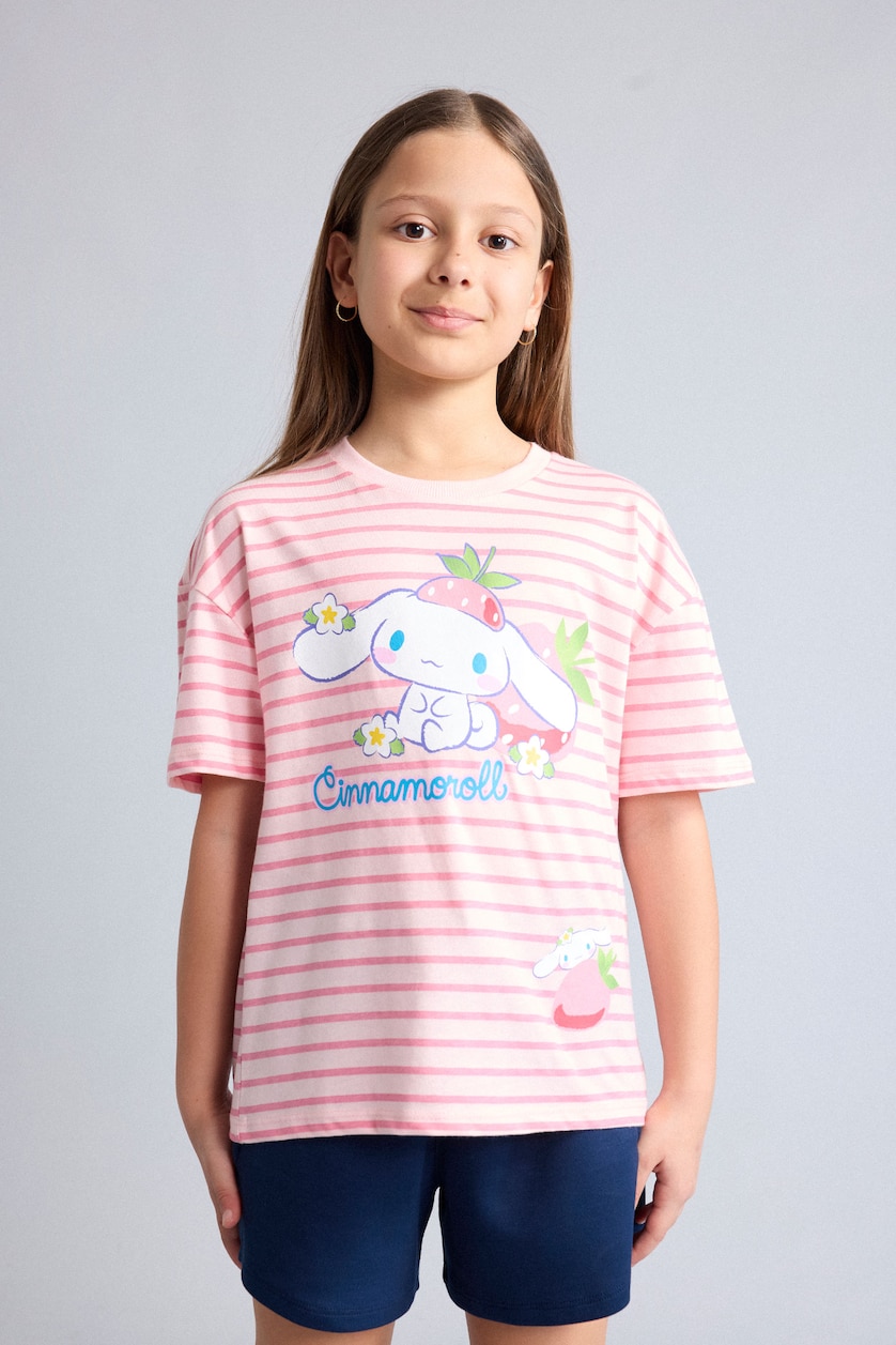 Young Girls - Teen Girls Light Pink Relax Fit Short Sleeve T-Shirt