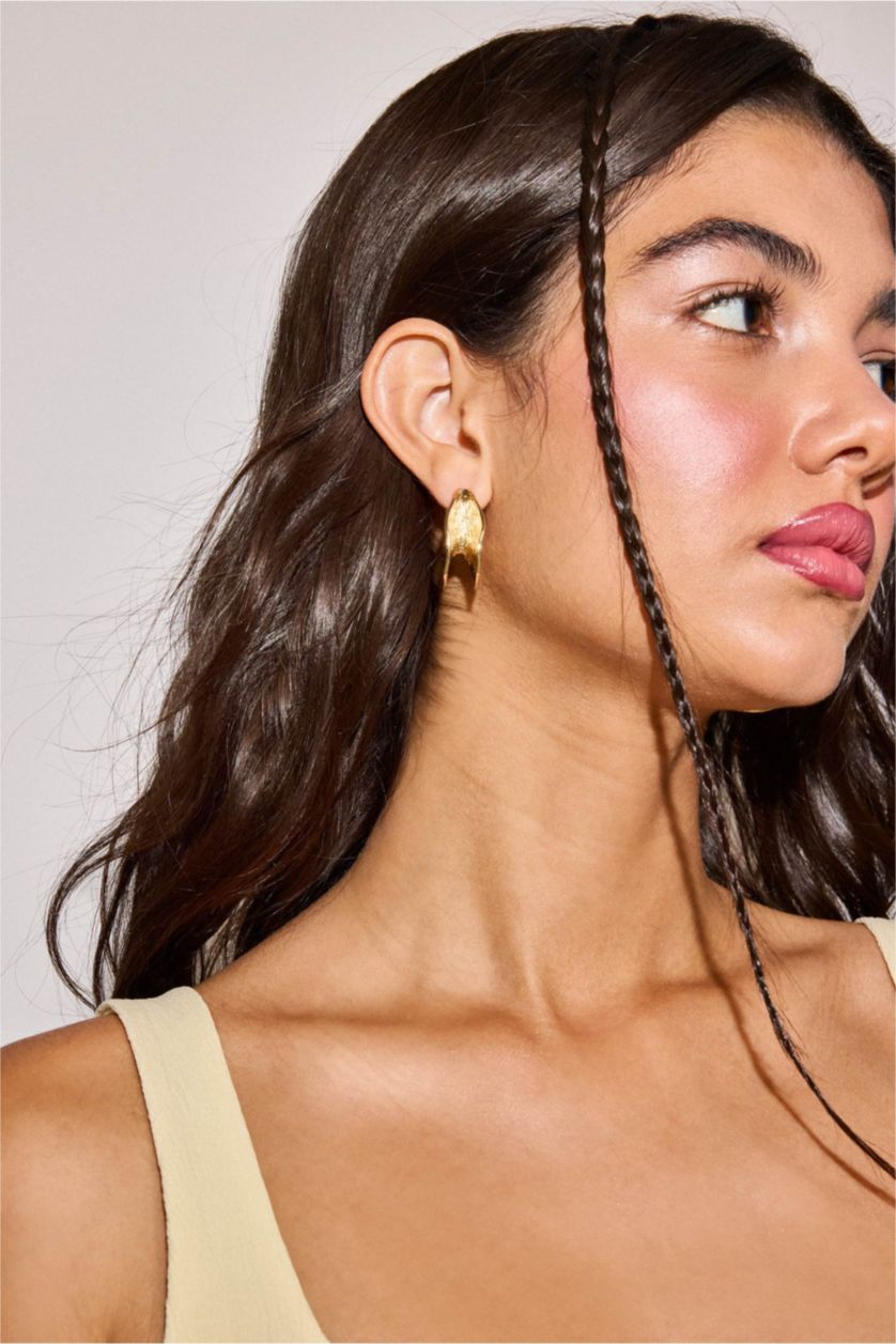 WOMAN GOLD حلق