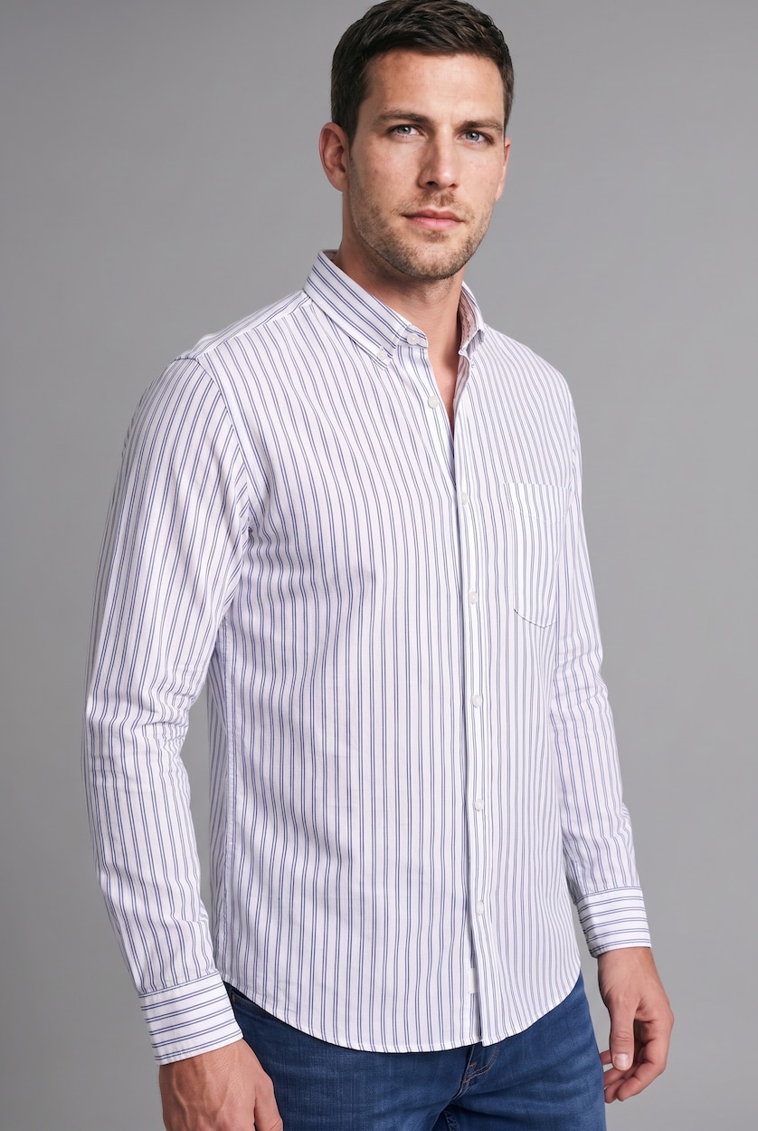 Man NAVY Regular Fit Long Sleeve Shirt
