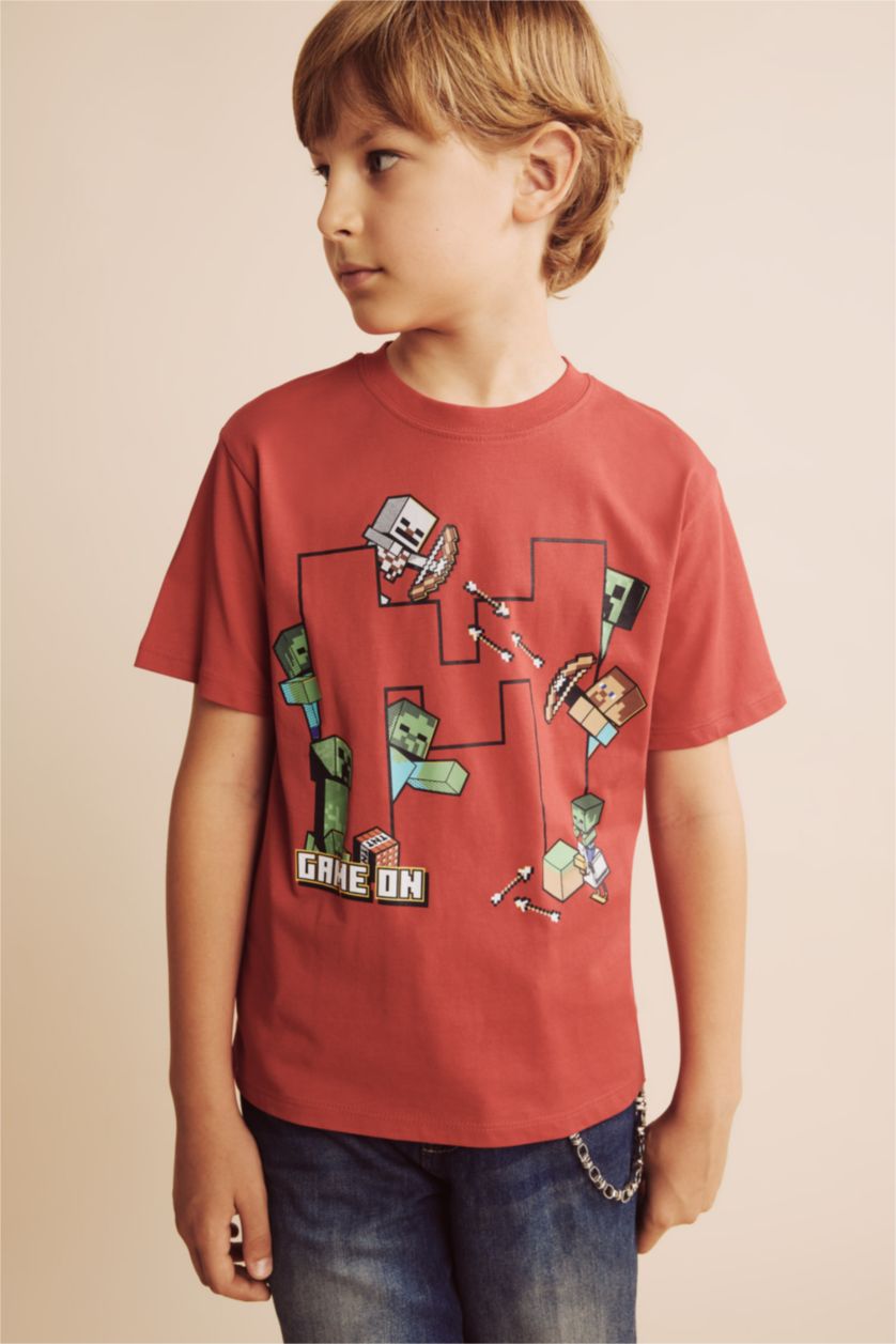 Young Boys - Teen Boys Red Oversize Fit Minecraft Licensed Short Sleeve T-Shirt