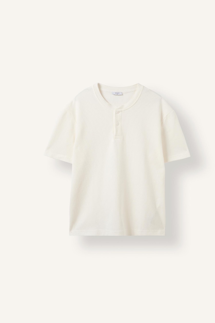 MAN Ecru Slim Fit Waffle Textured Basic T-Shirt