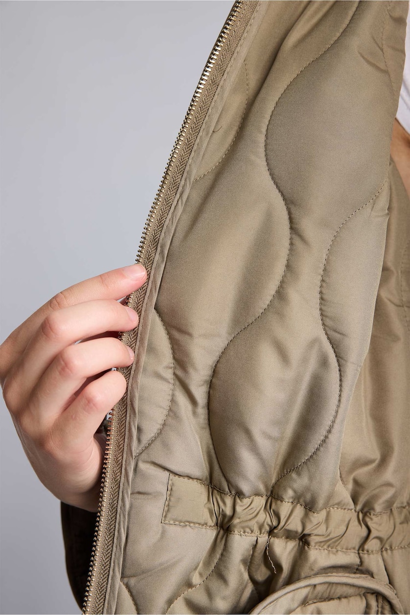 Kadın Haki Regular Fit Su İtici Kapitone Mont