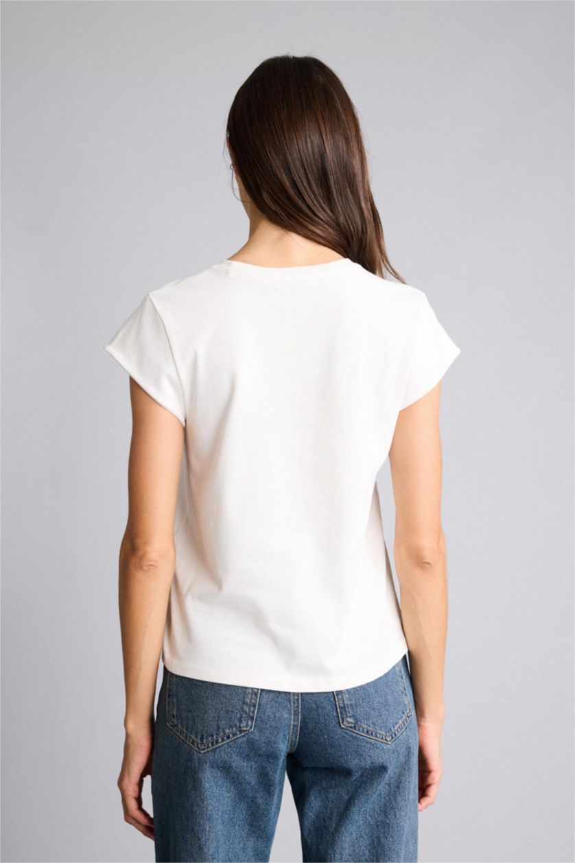 Kadın Ekru Regular Fıt Bisiklet Yaka Basıc Düz Kısa Kollu Tişört