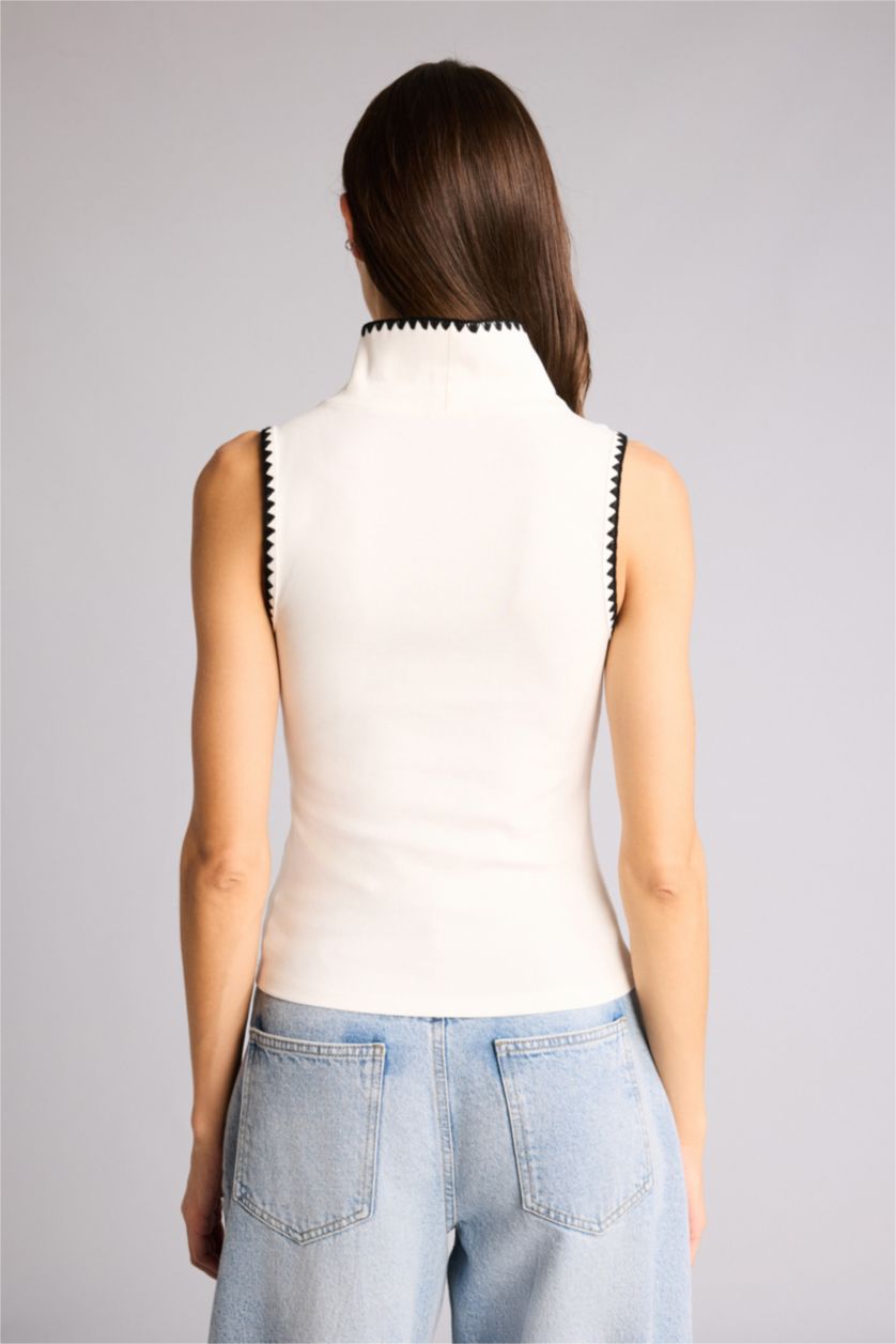 Kadın Ekru Slım Fıt Yuvarlak Yaka Ribana Atlet