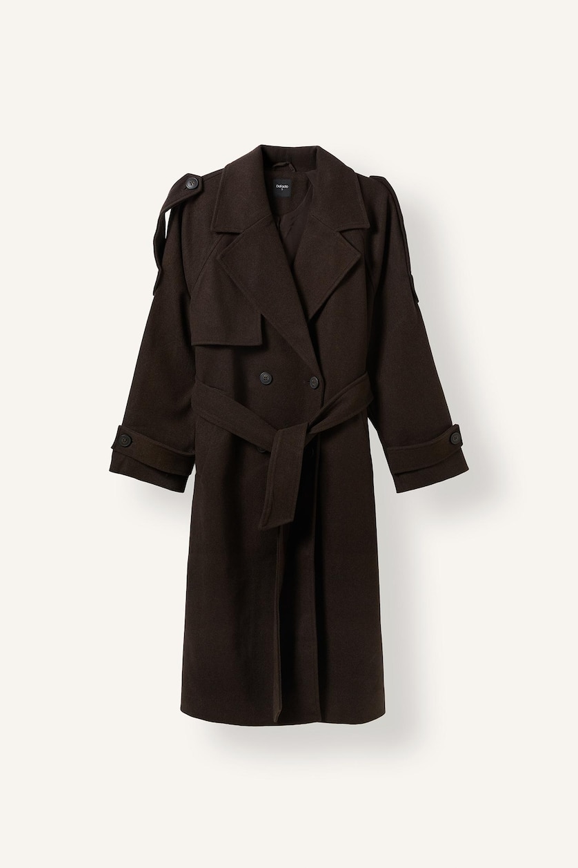 Woman Brown Cachet