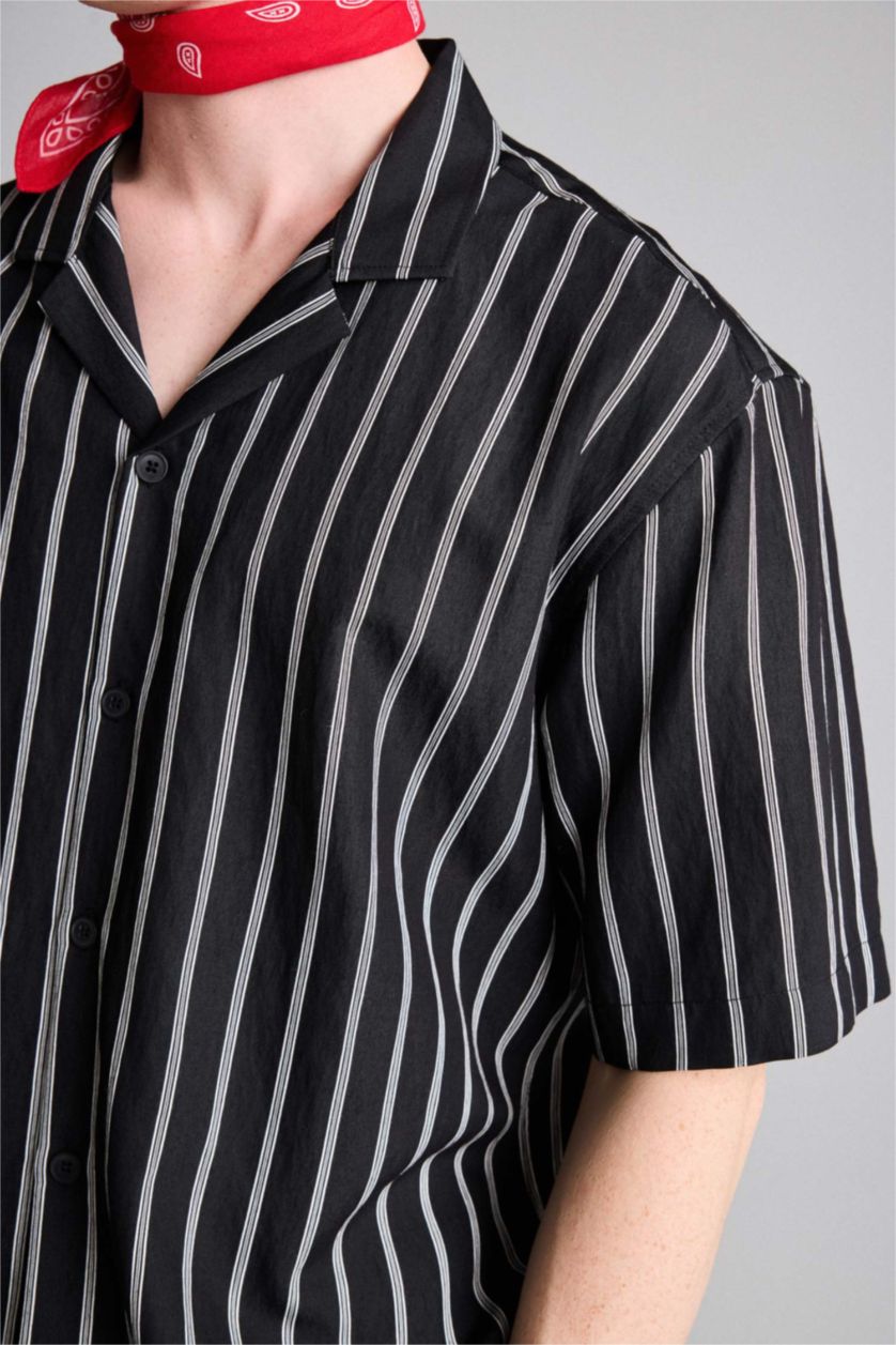 Erkek Siyah Boxy Fit Kısa kollu Gömlek