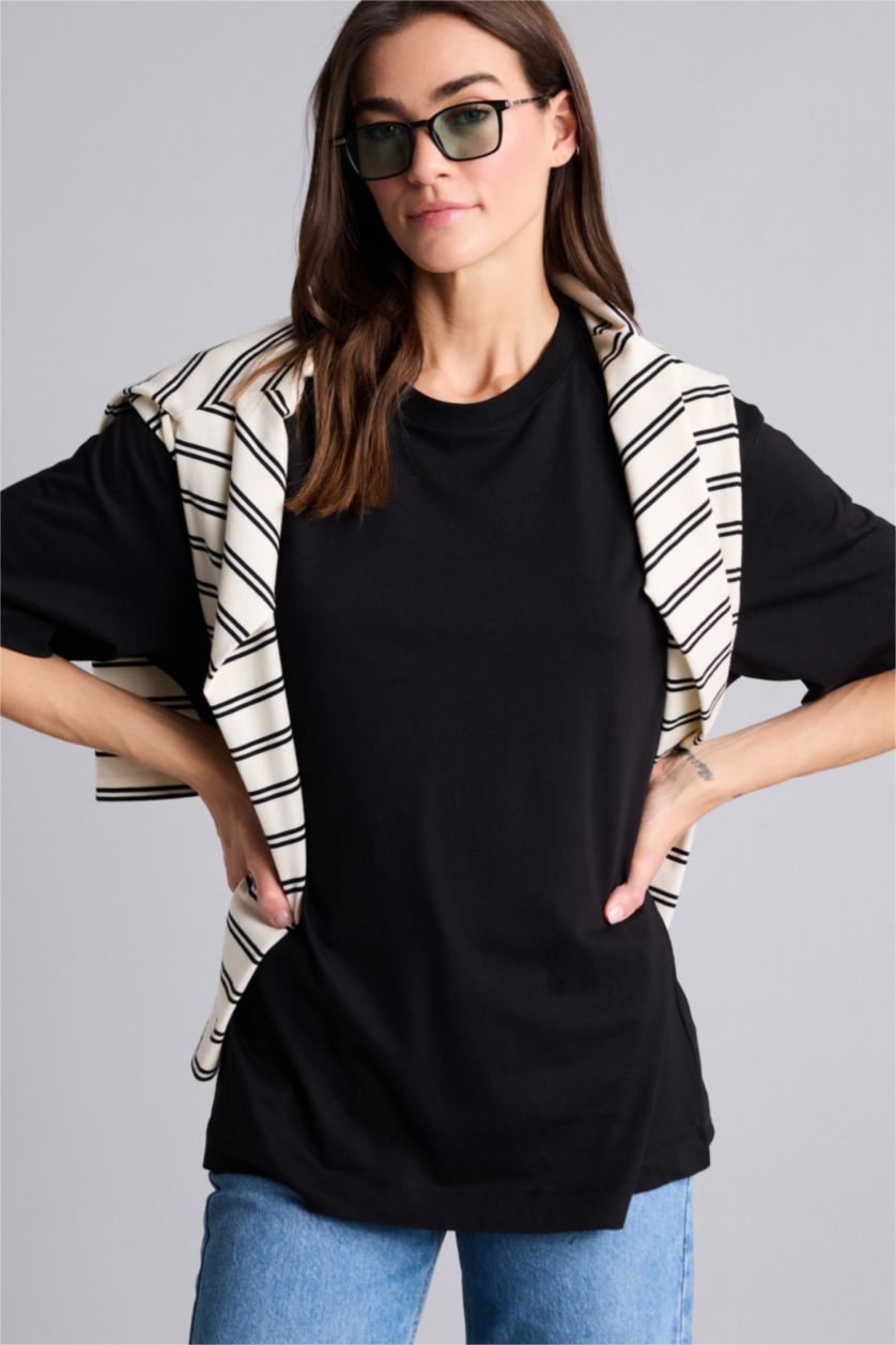 Kadın Siyah Relax Fıt Modal Kısa Kollu Tişört