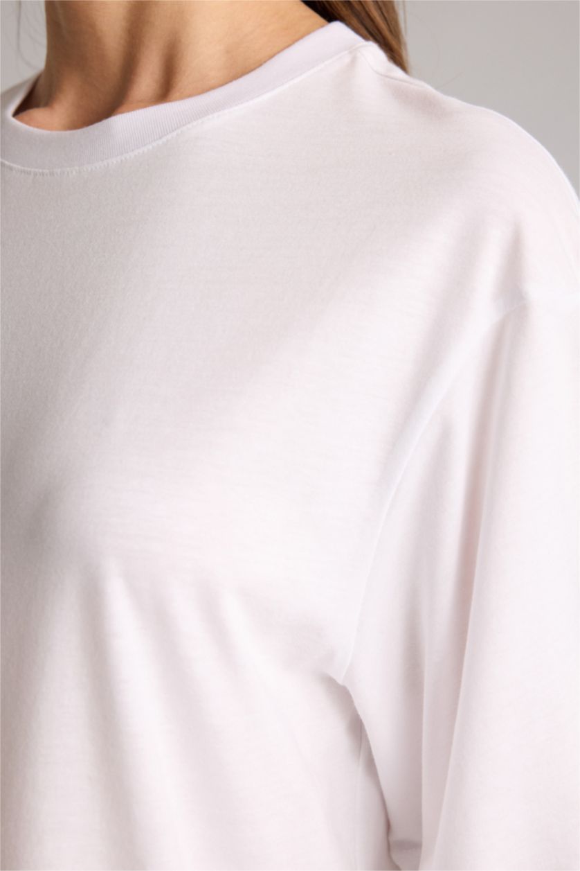 Kadın Beyaz Relax Fıt Bisiklet Yaka Basıc Düz Modal Kısa Kollu Tişört