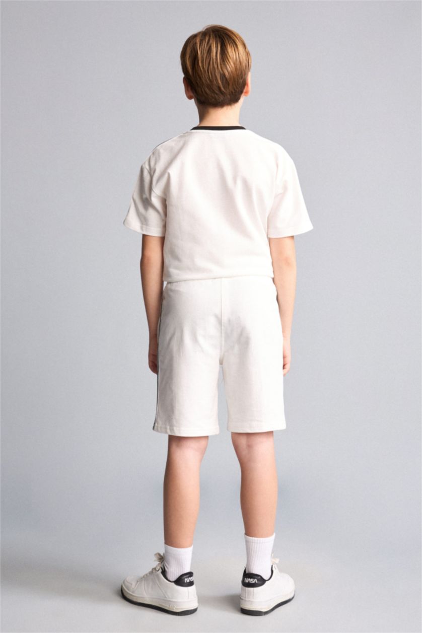 Young Boys - Teen Boys Ecru Regular Fit Shorts