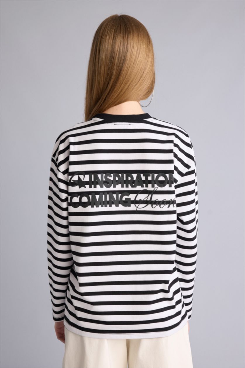 Kadın Siyah Regular Fıt Çizgili Tişört