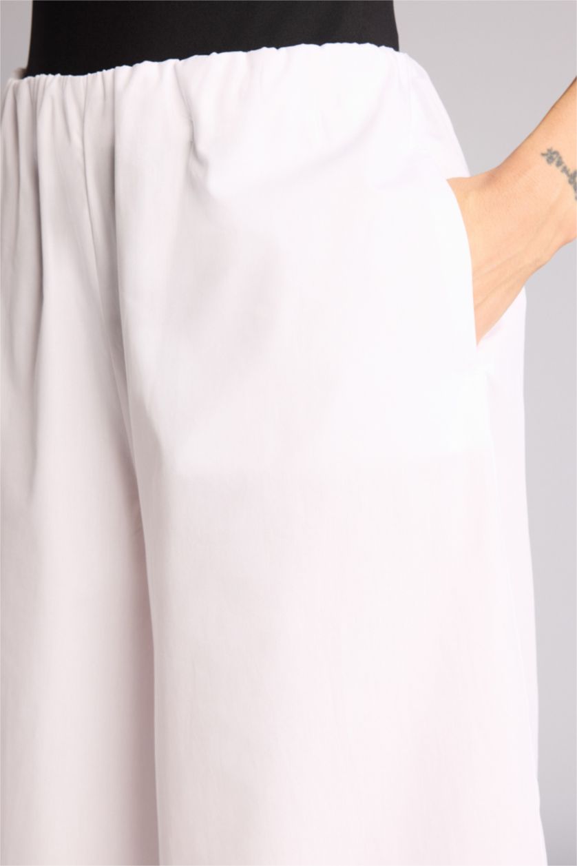 نساء أبيض بنطرون بوبلين وايد ليج برجل عادي