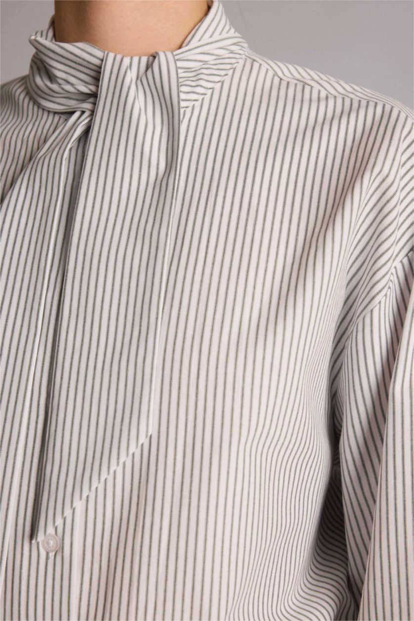 Kadın Kırık Beyaz Relax Fıt Çizgili Poplin Tunik