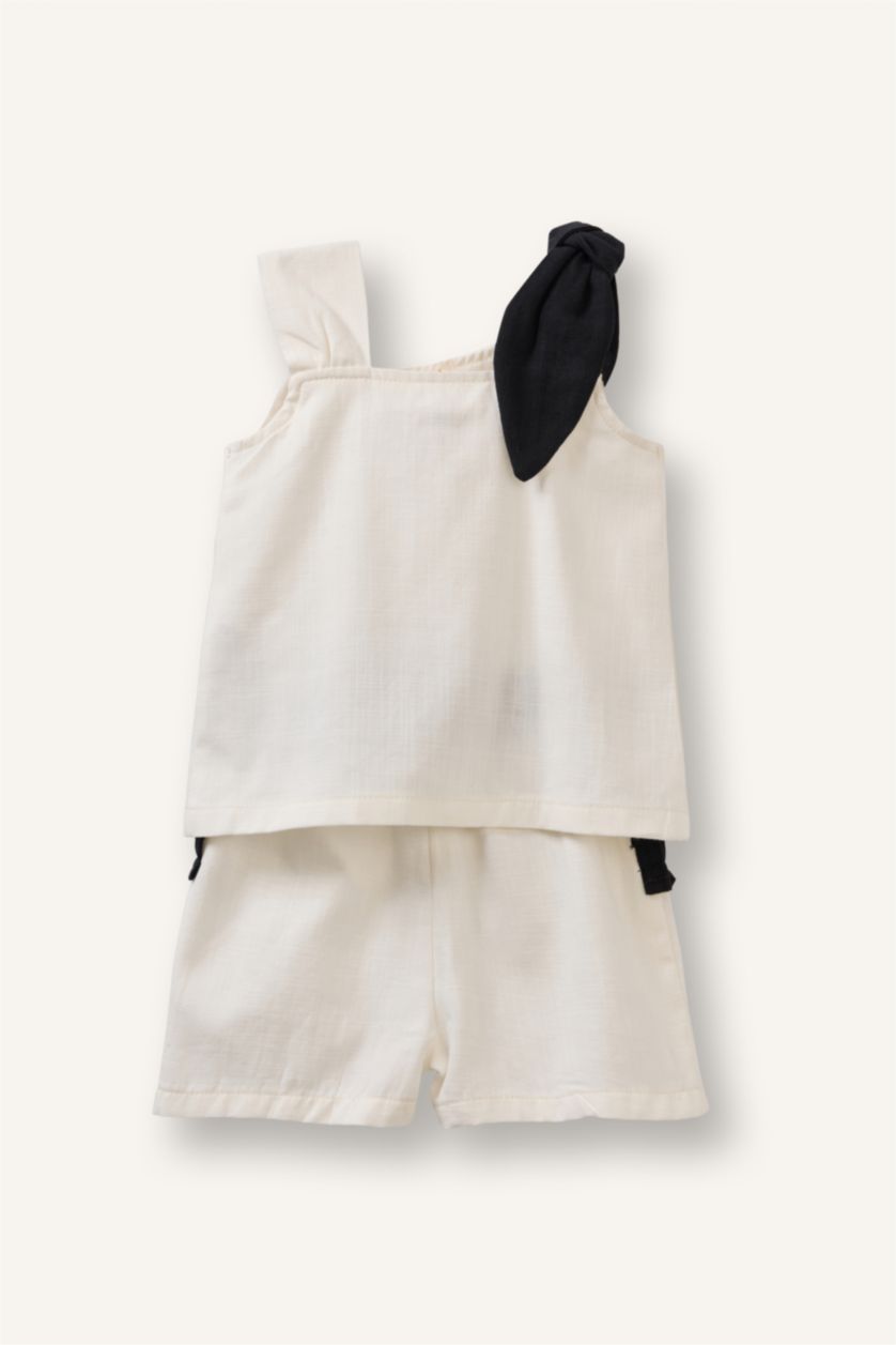 طفلة صغيرة بيج فاتح Baby Girl Regular Fit Elastic Band Shorts