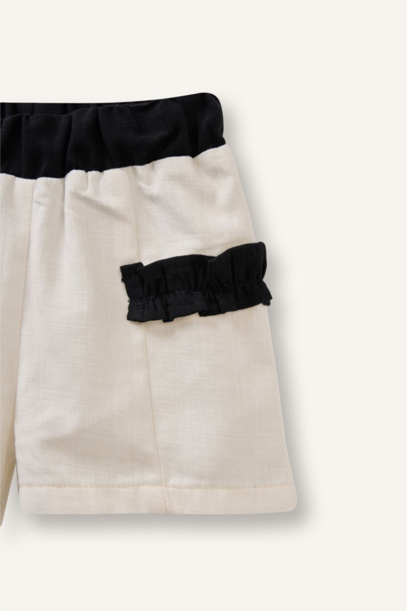 طفلة صغيرة بيج فاتح Baby Girl Regular Fit Elastic Band Shorts