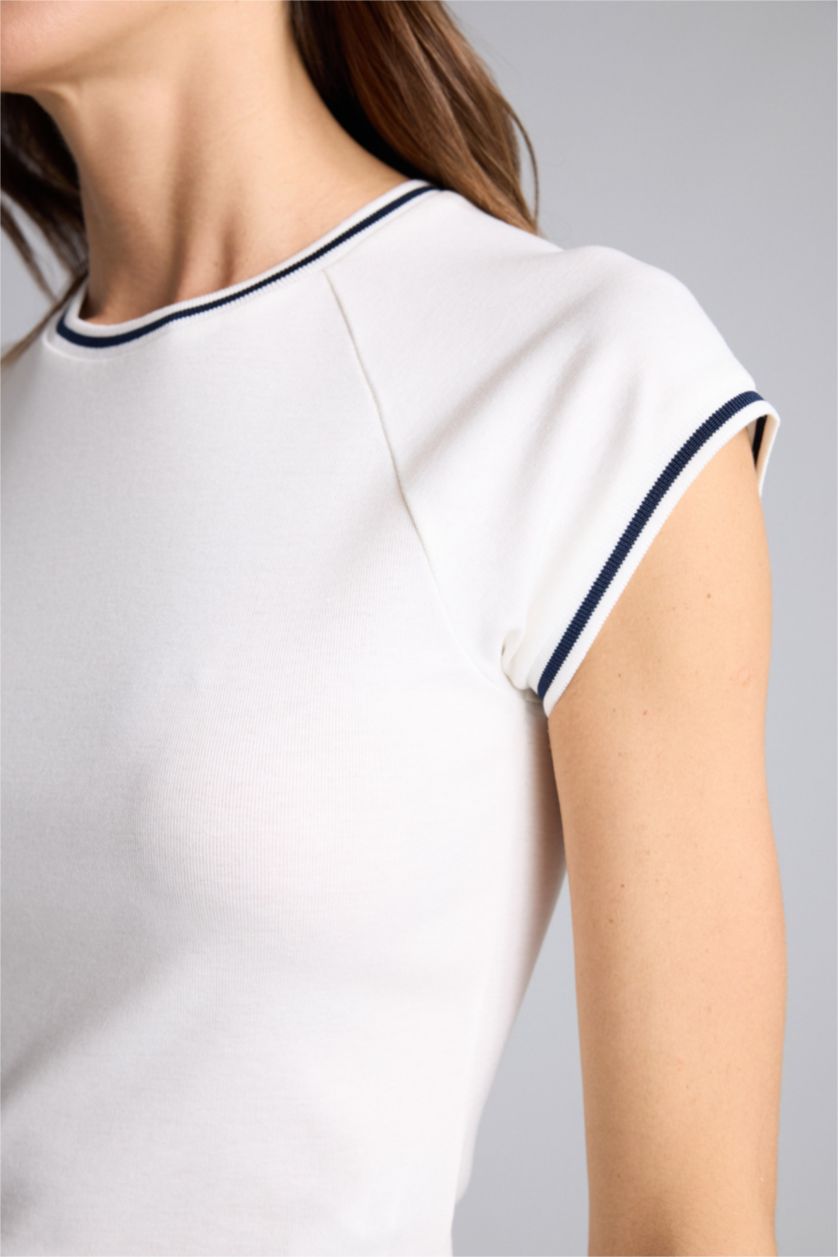 Woman Ecru Woman Short Sleeve T-Shirt