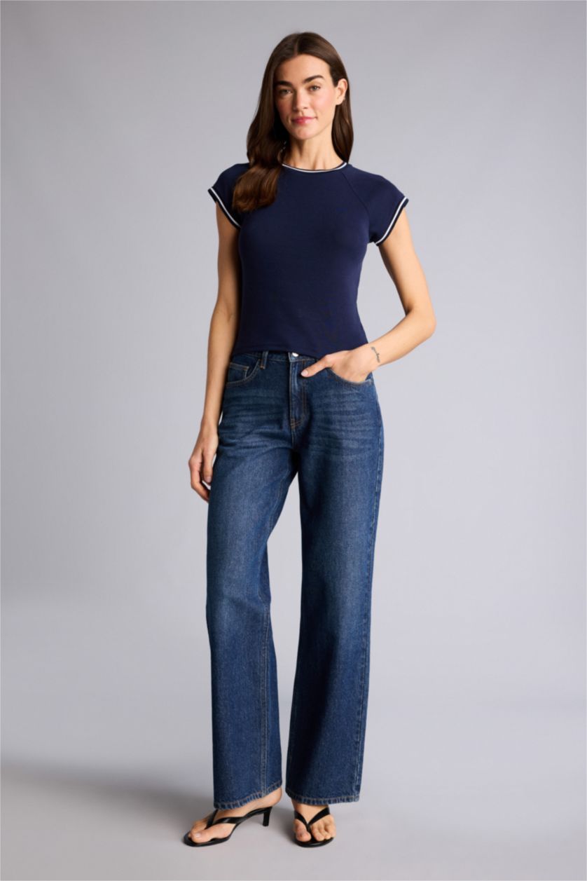 Kadın Lacivert Regular Fıt Ribana Kısa Kollu Tişört