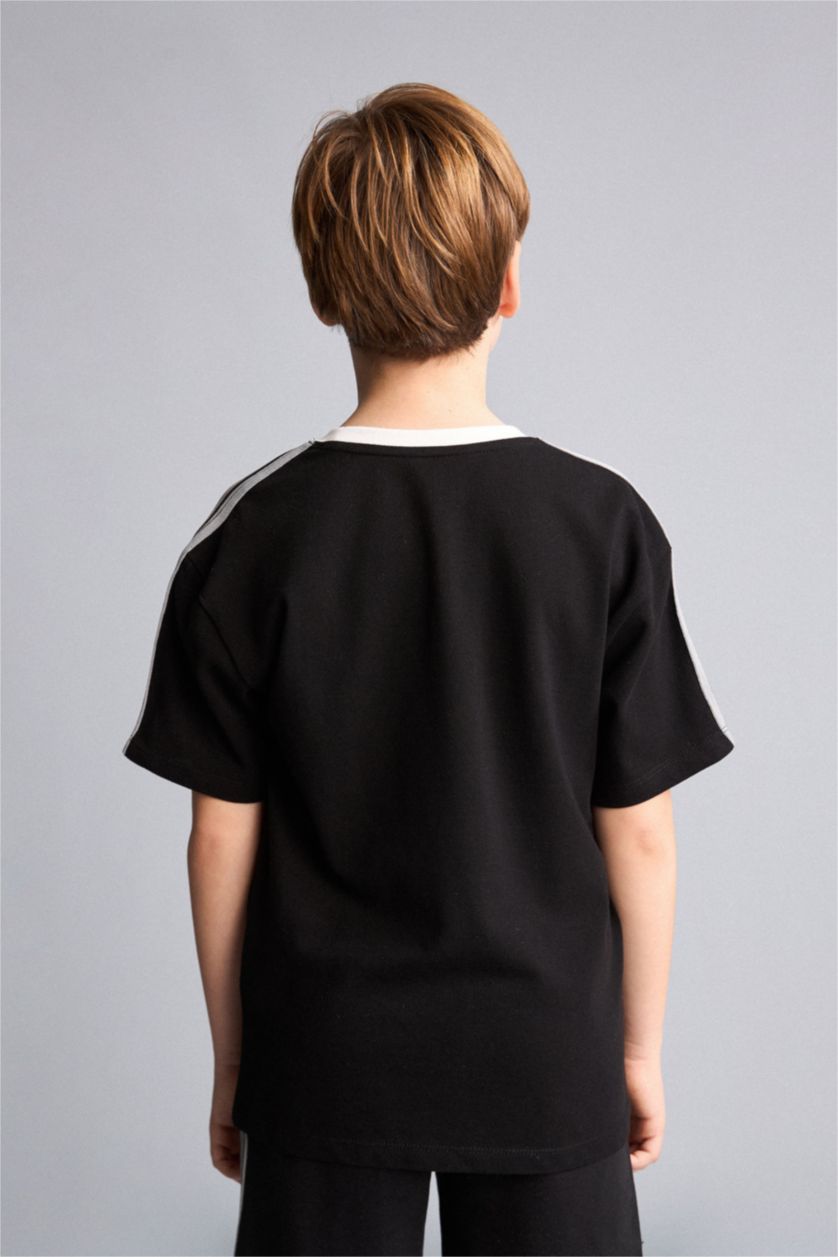 Young Boys - Teen Boys Black Oversize Fit Short Sleeve T-Shirt