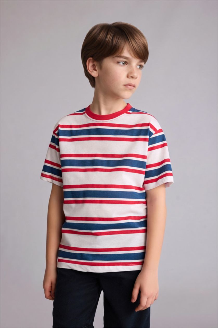 Erkek Çocuk - Genç Erkek Kırmızı Regular Fit Kısa kollu Tişört Erkek Çocuk