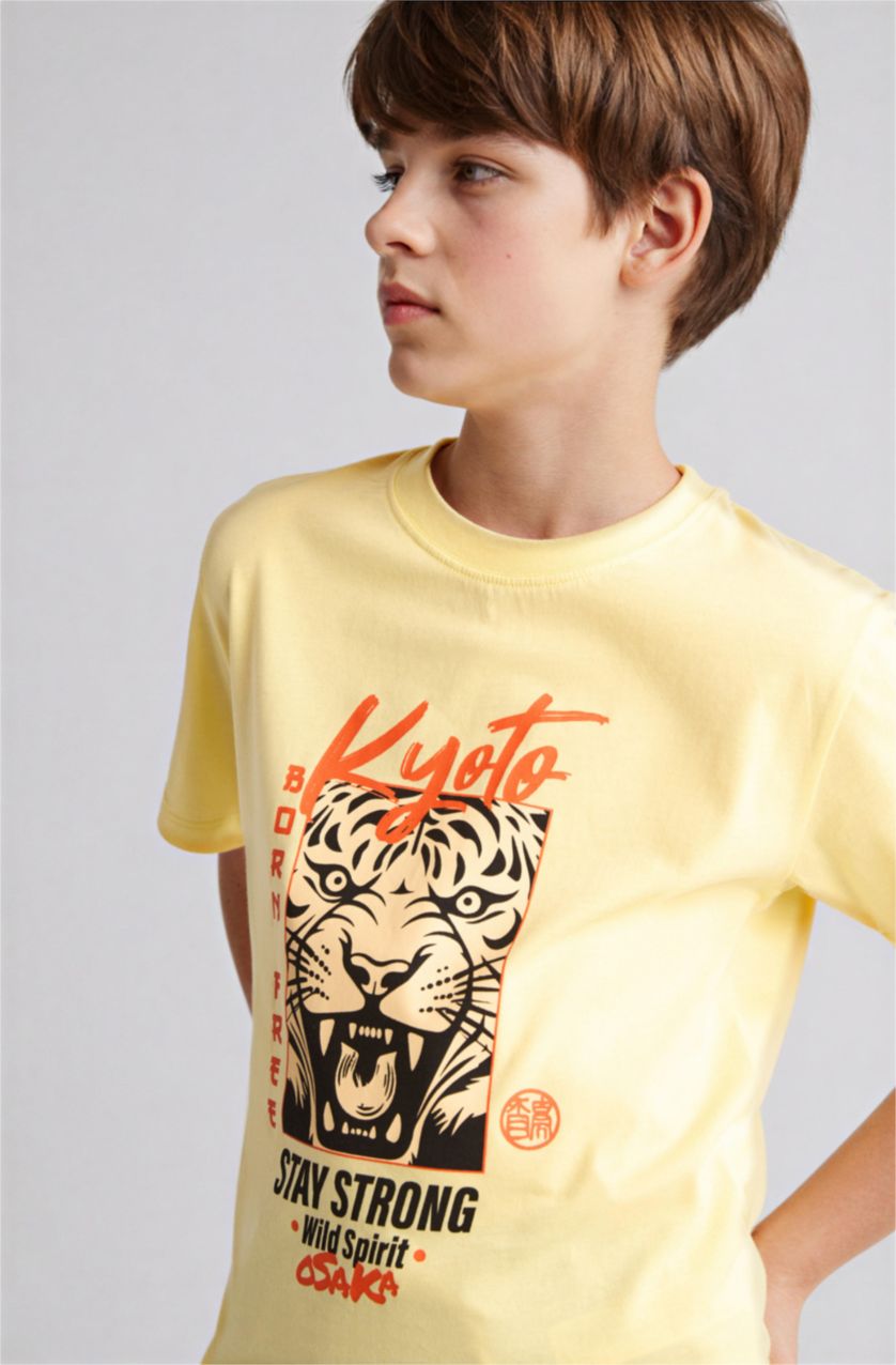 Erkek Çocuk - Genç Erkek Sarı New Regular Fit Kısa kollu Baskılı Tişört Erkek Çocuk