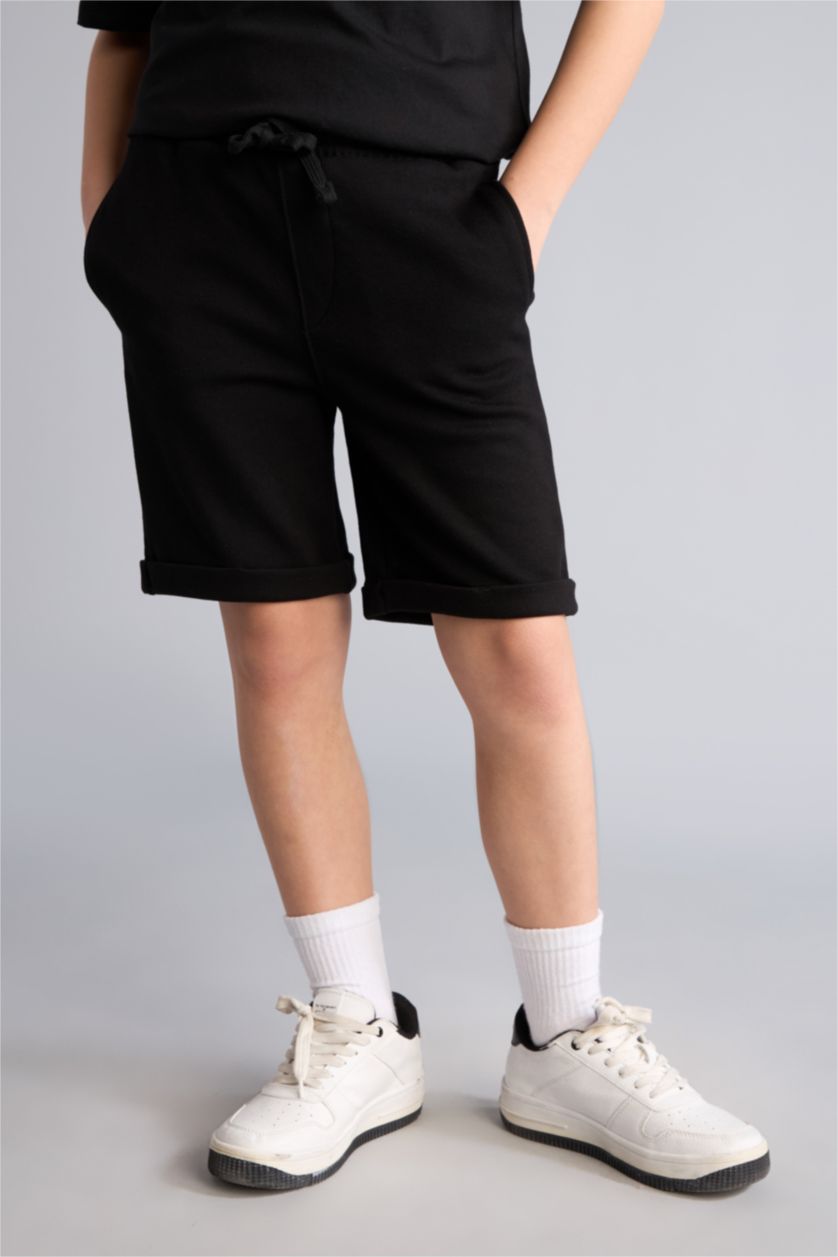 Erkek Çocuk - Genç Erkek Siyah Regular Fit Şort Erkek Çocuk