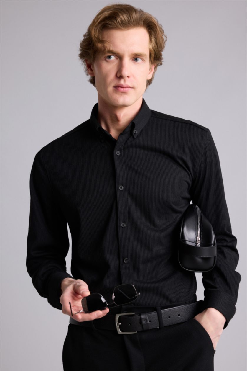 Erkek Siyah Regular Fıt Polo Yaka Uzun Kollu Gömlek