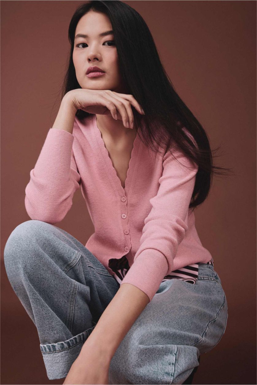 Woman Light Pink Regular Fit Cardigan