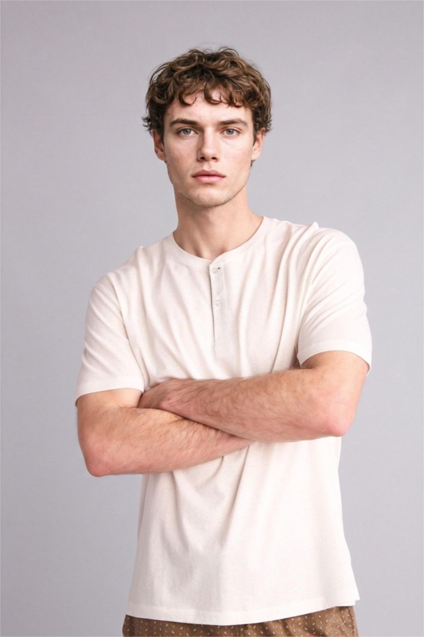 HOMME Écru Ensemble T-shirt à manches courtes et Short Coupe régulière
