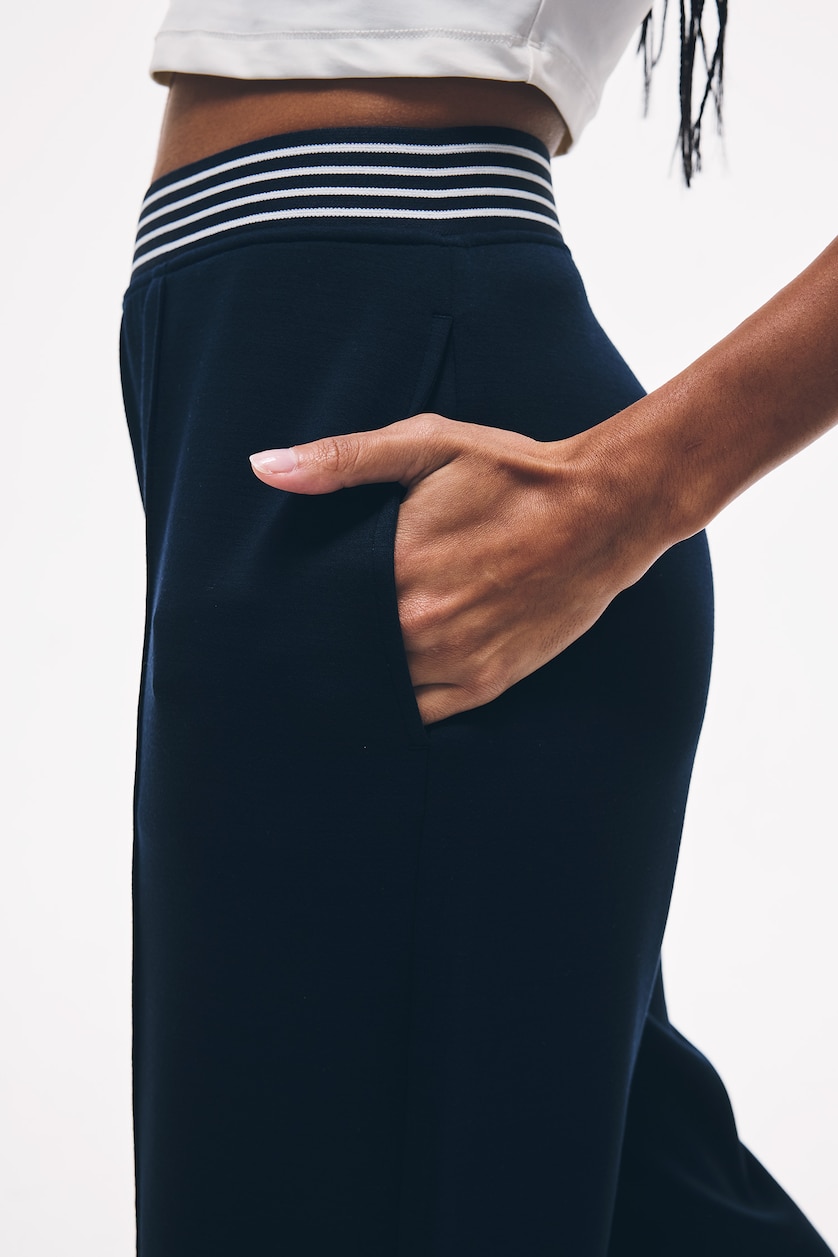 Women Indigo Straight Fit Modal Sports Sweatpants