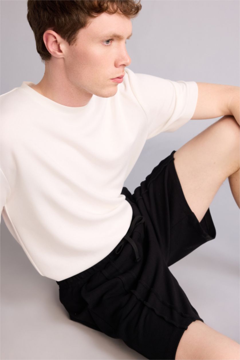 Erkek Siyah Regular Fıt Şort