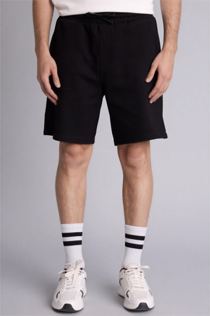 Erkek Siyah Regular Fıt Şort