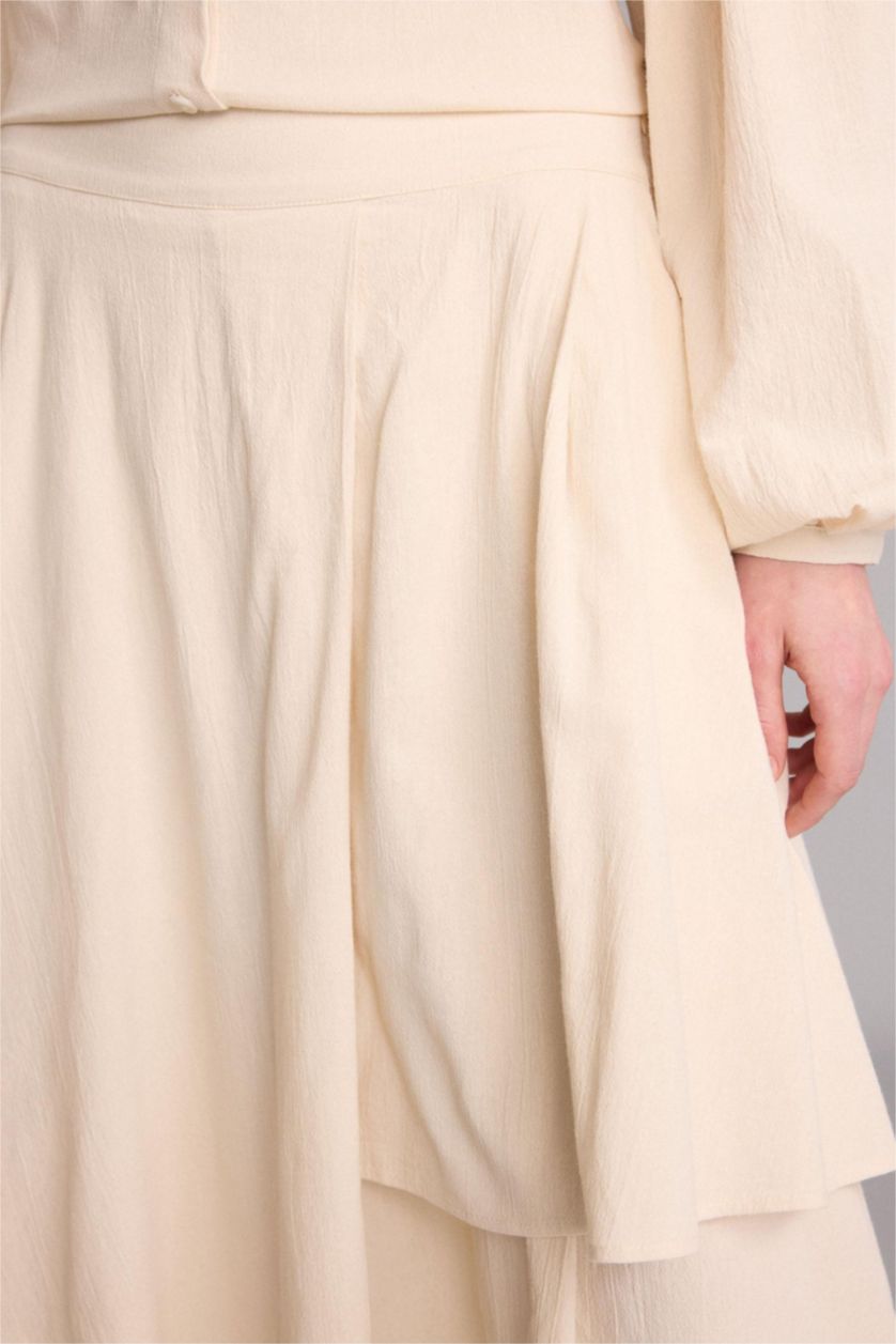 نساء بيج فاتح Manuka x Defacto Asymmetrical Crinkle Fabric Trousers