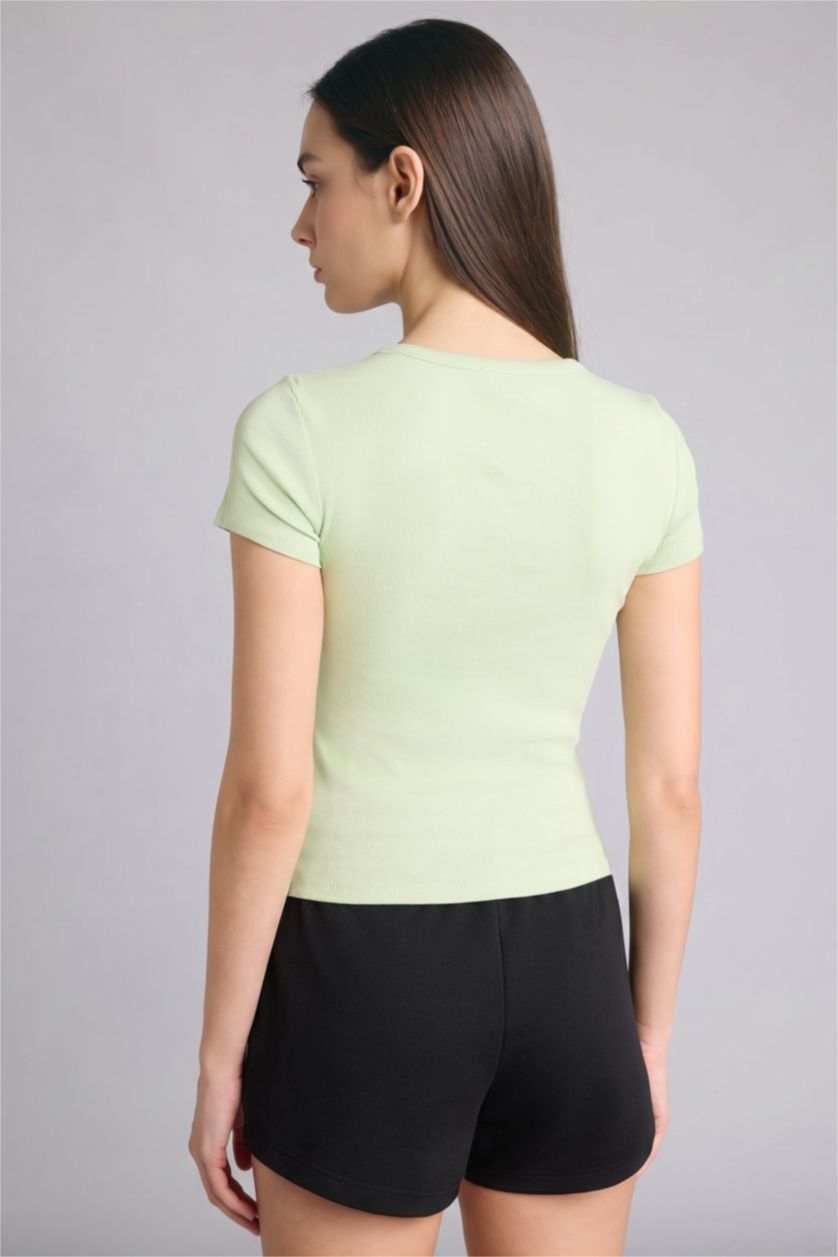 Kadın Mint Slim Fit Kısa kollu Kaşkorse Tişört