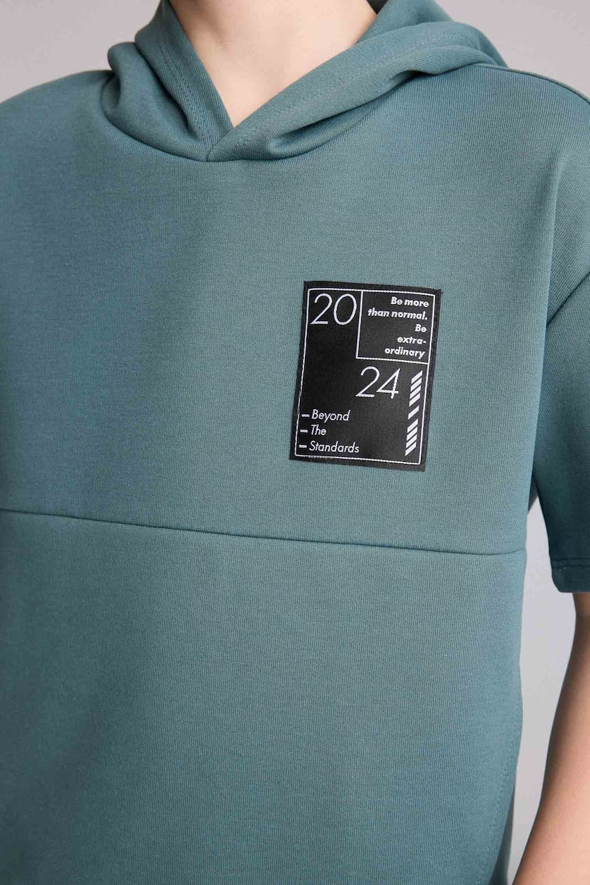 BOYS & TEENS Green Boy Hooded T-Shirt Shorts 2 Piece Set