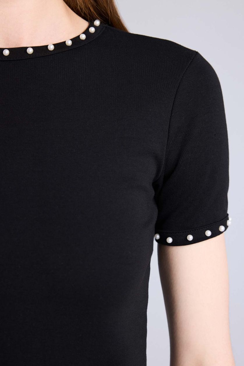 Kadın Siyah Slim Fit Kısa kollu Ribana Tişört