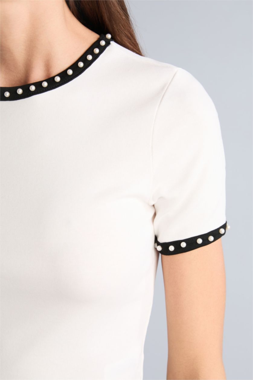 Kadın Ekru Slim Fit Ribana Tişört