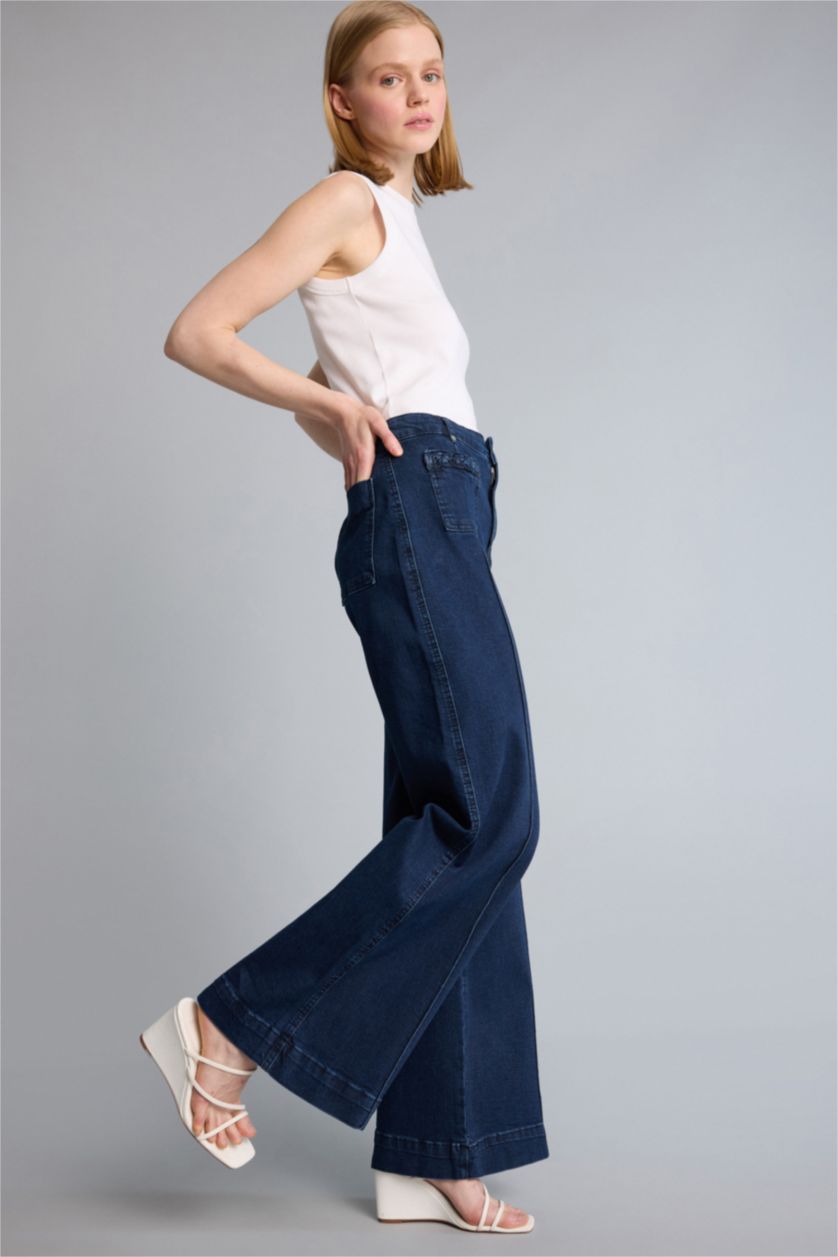 Woman Dark Blue High Waist Short Wide Leg Trousers