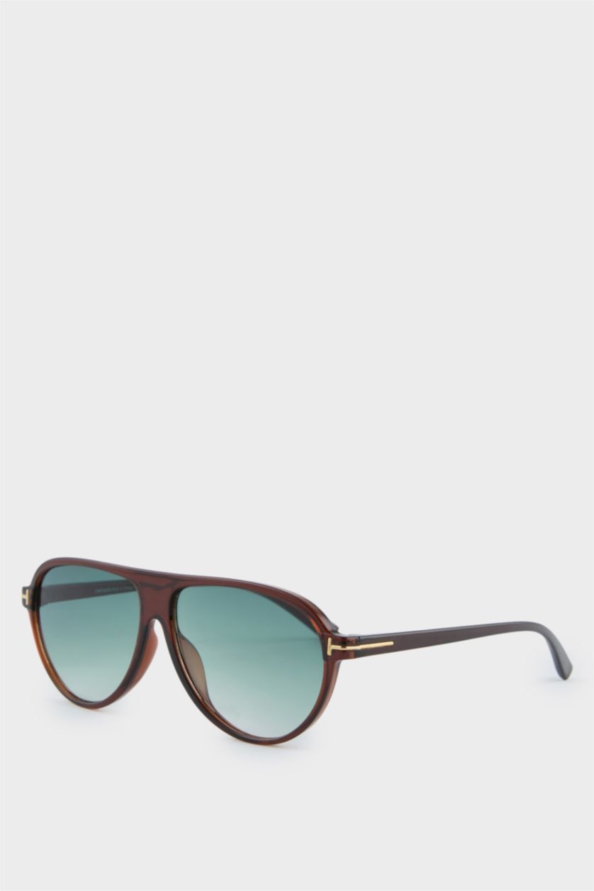 Kadın Kahve Kadın Güneş Gözlüğü