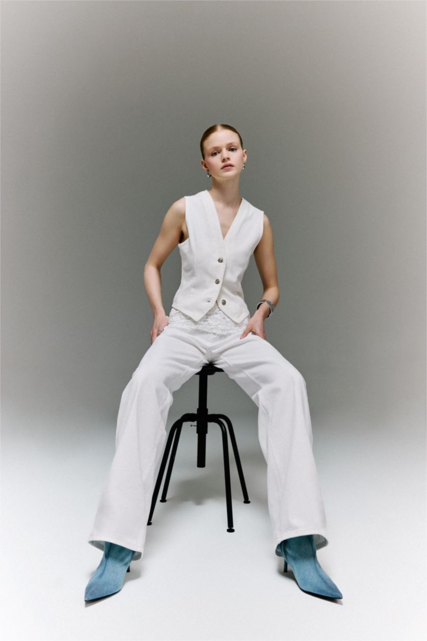 WOMAN White Afra x Defacto Low Rise Wide Leg Low Waist Jeans