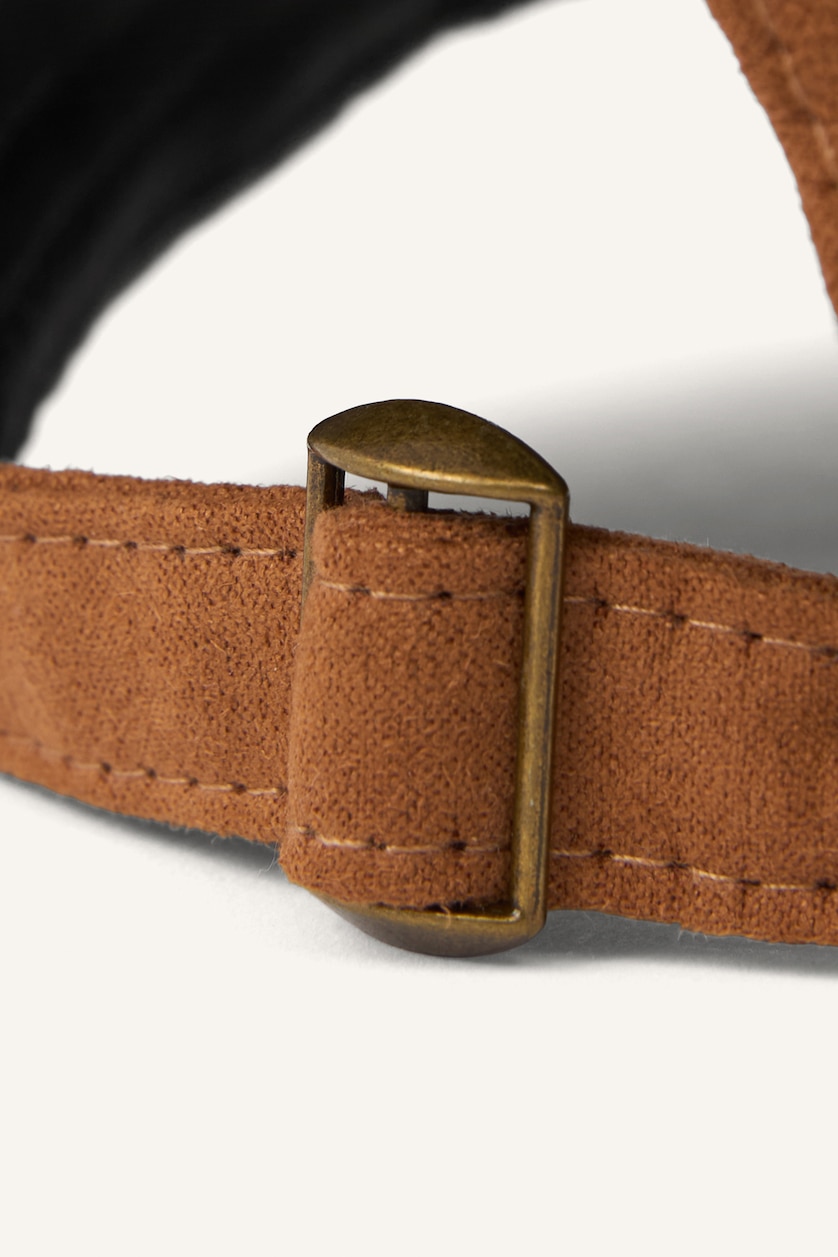Men Camel Man Suede Basic Hat